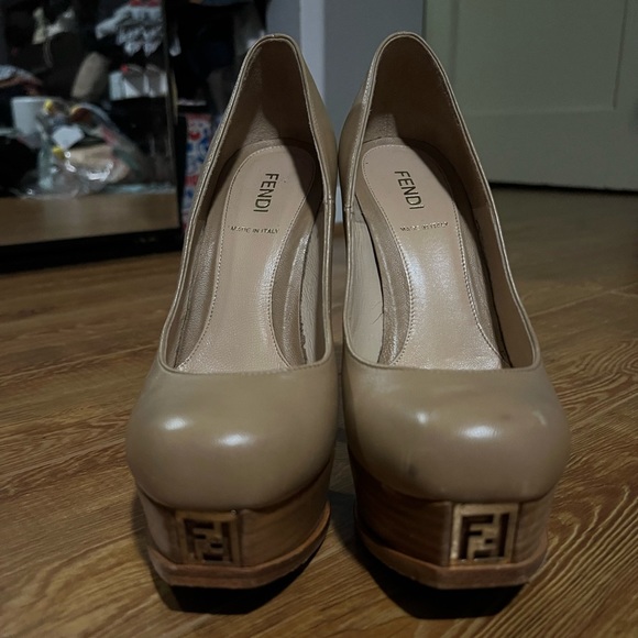 Fendi | fendista pump | size 37 - Picture 2 of 7